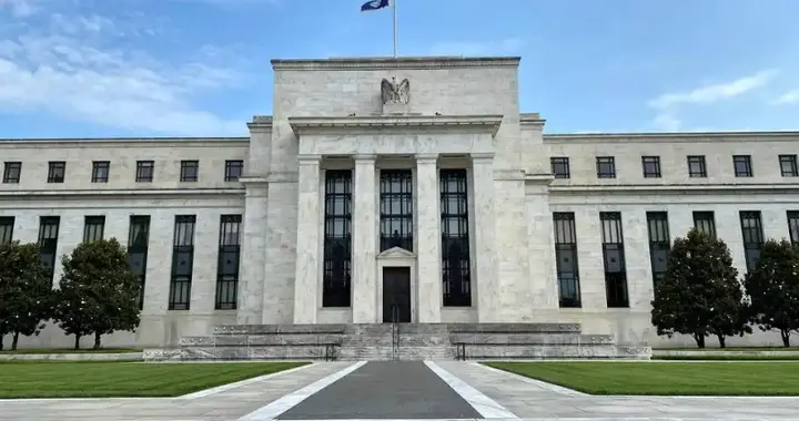 美联储9月遇两难，加息概率60%通胀超0.2，到底会不会动手？