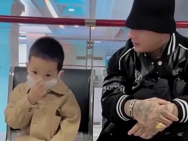 方丈即将回归直播，二子爷爆出猛料说方丈和杜凤儿真离婚了。