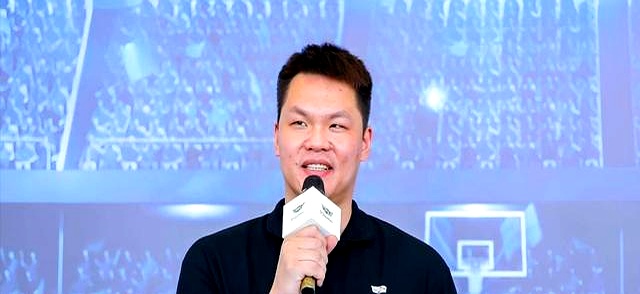 广东宏远的球迷这回估计要气炸了，眼睁睁看着心仪的内线神兽被同省兄弟截胡...