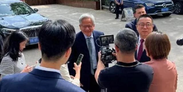 美国对华禁售英伟达芯片，黄仁勋表态：英伟达将持续服务中国市场
