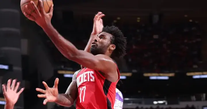 摆脱了前一场的阴霾状态！火箭锋线新星面对弱旅又一次大杀四方？