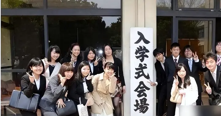 大批日籍华人纷纷回国，还希望“祖国”接纳，中国会接受吗？