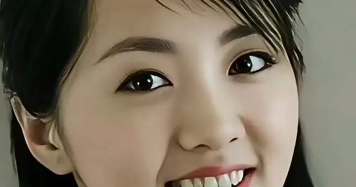 主持人杨丹