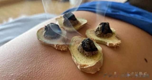 肺太寒鼻炎容易反复，三伏天常按一个穴位，一年仅有一次机会