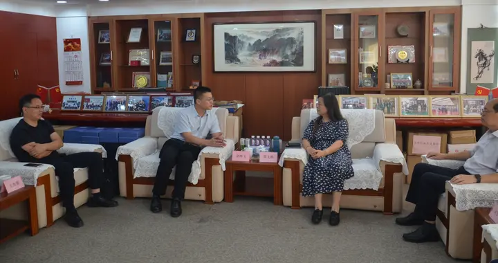 周文焕接待天津汇智星源信息技术有限公司董事长余梓飞一行来访