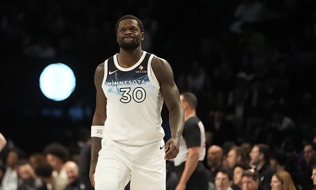 兰德尔：赛季初我觉得需要得30分 后来发现其他方式也能影响比赛