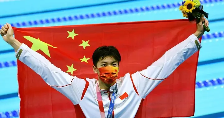 李梦公开承认打法不匹配新女篮 31岁老前锋放弃持球核心位置 留洋拼数据...