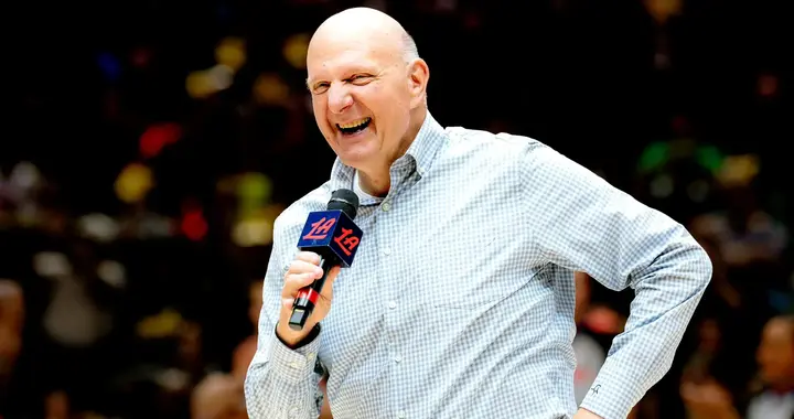 20亿全款买快船！全NBA最有钱的老板，一个人能买下整个联盟
