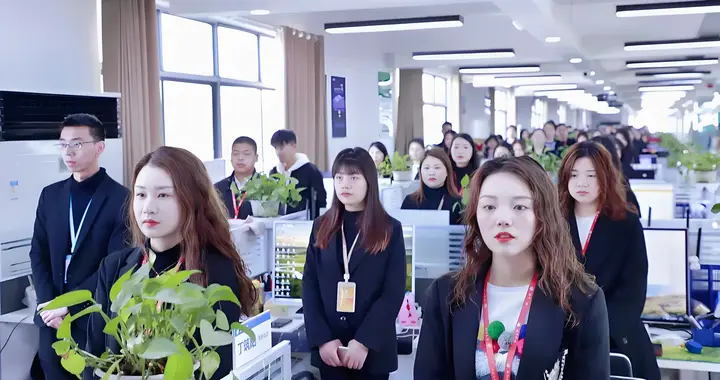 第一个面临消失的职业，不是幼师，不是快递员，而是这三种工作？