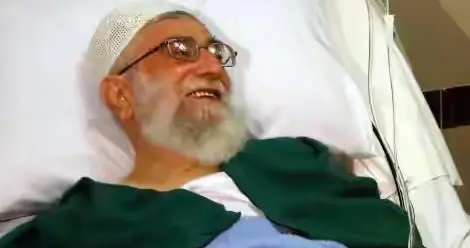 哈梅内伊全家死伤惨重？30枚炸弹炸出三个巨大地洞:一定藏有内奸