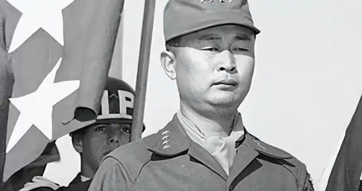 抗美援朝！韩军将领获知对手是昔日长官，不顾美军阻拦连夜撤军