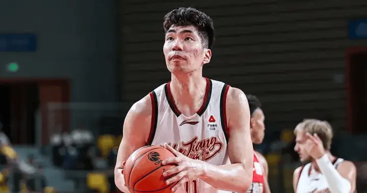 悲哀！男篮两大王牌凋零！2米21小姚明自暴自弃，郭士强还选吗？