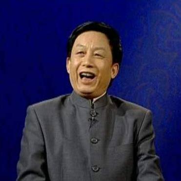 走在城市的边缘：王朔评价的文化名人