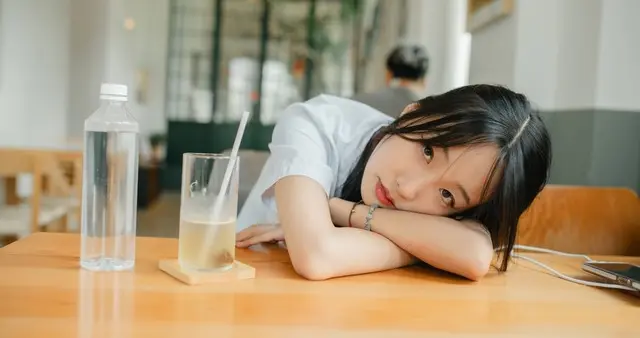 明明不乖巧，但就是很受欢迎的四个星座女