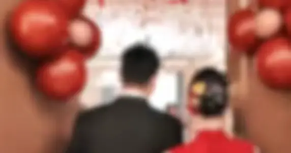 “太离谱了！”7月12日报道，一男子通过婚介相亲成婚，中介跟男子说彩礼...