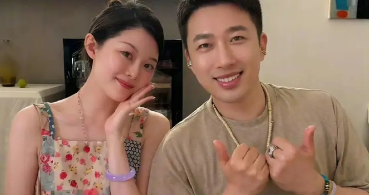 于正六一晒晚晚合照 假富豪丈夫+借的古堡婚礼 晚晚这步棋错在哪