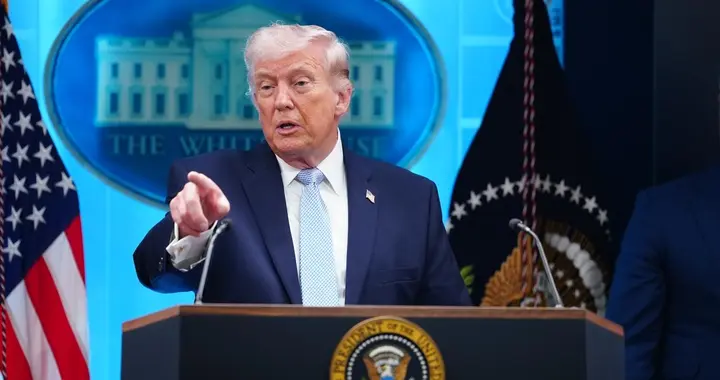 第三次世界大战已经开始？大变局下的生存法则，中国手握三张底牌