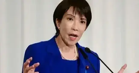 支持率暴跌57%，高市麻烦大了，日新首相出炉，对中国态度不一般