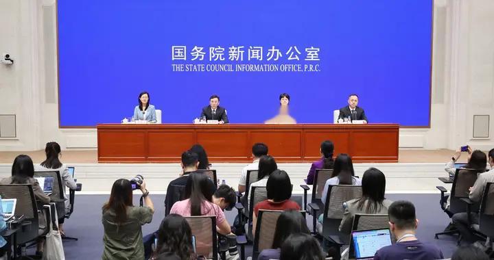 获工信部公开认可！王传福二代刀片电池，解开新能源多年技术死结