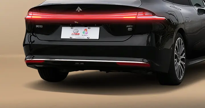 超强互联无缝衔接！昊铂 A800 出行便捷