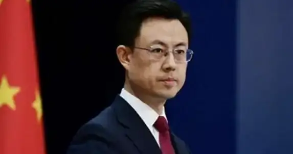 俄罗斯警告完日本，24小时内，中国倡议：对日本右翼行为发起抵制