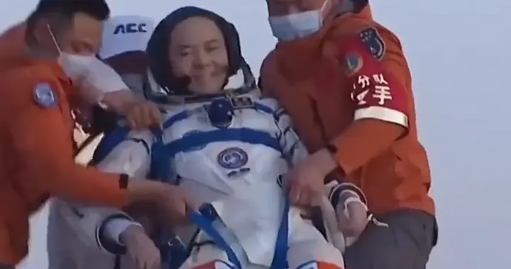 神州二十一号3名航天员成功回家，返回难度有多大？哪方面很惊险