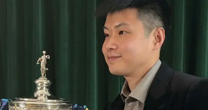 斯诺克世锦赛：16强首席，赵心童vs海菲尔德，卫冕冠军2阶段要变