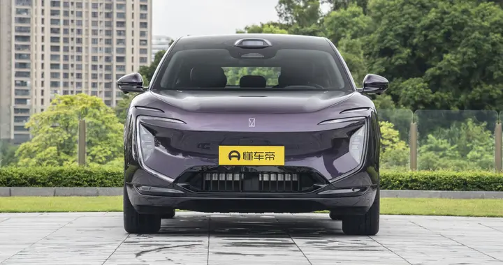 阿维塔07L评测：真大五座+太行底盘，这款SUV成了家庭选车新备选