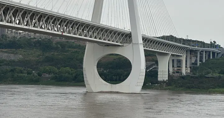 同在重庆跨长江！白居寺大桥4年通车，黄桷坪大桥为何苦等20年？