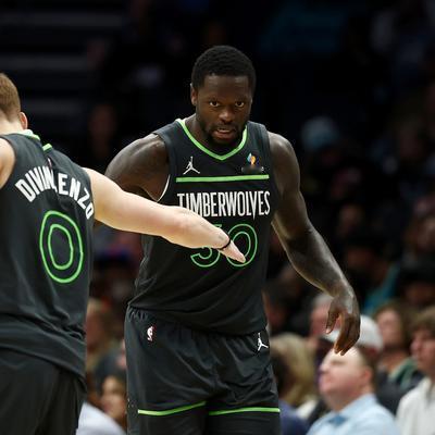 火箭大狗熊：火箭队已经8连胜，北京时间4