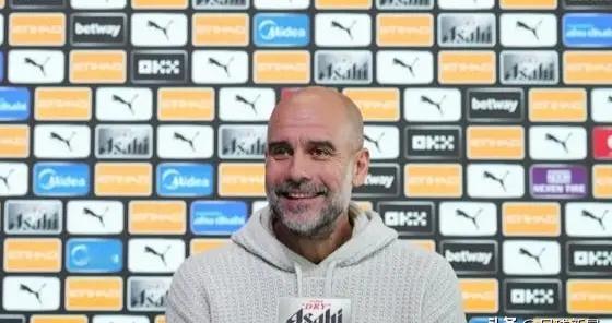 曼城后防告急！瓜帅确认迪亚斯伤缺4-6周 急追水晶宫铁卫补漏