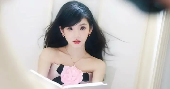 章若楠娇兰活动“花”式出圈，这波操作太绝了！