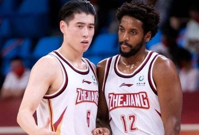 CBA总决赛G2，辽宁为何再胜浙江？球迷给出答案，且大局已定