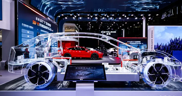 画一张风险热力图！启境GT7这领航辅助安全思路高明