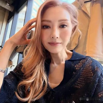 沙雕娱乐：李嘉欣，高调发文！  4月12