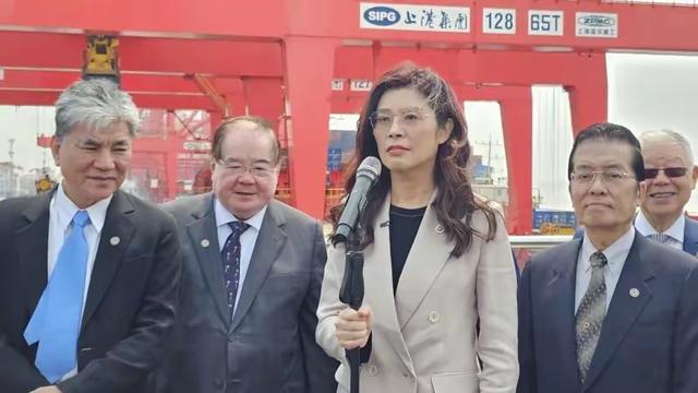 诗人龙安：民进党有没种就看这次了，有种就