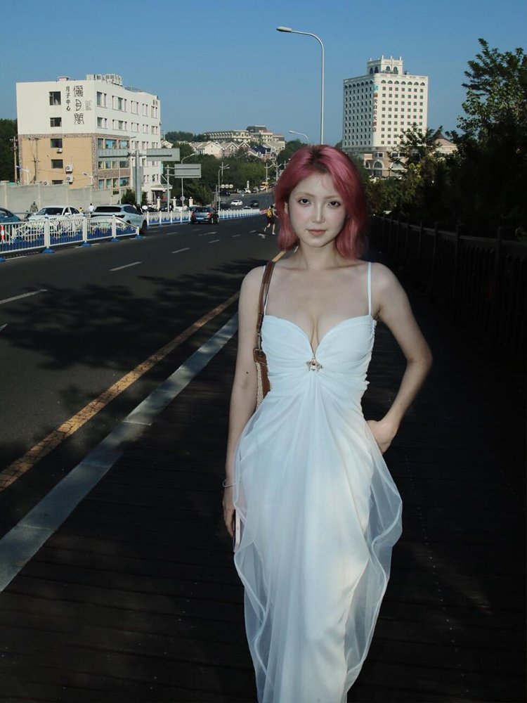 晨袍订婚礼服高端轻奢小众法式轻婚纱