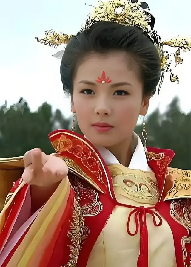 刘涛红披风妈祖变装！从“安迪”到“海上女神”的破圈暴击