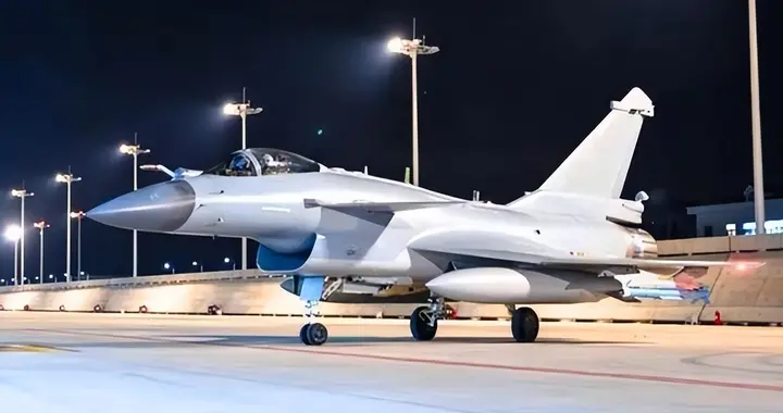 印媒：中国拿不出歼10C击落阵风证据，外国买家打退堂鼓