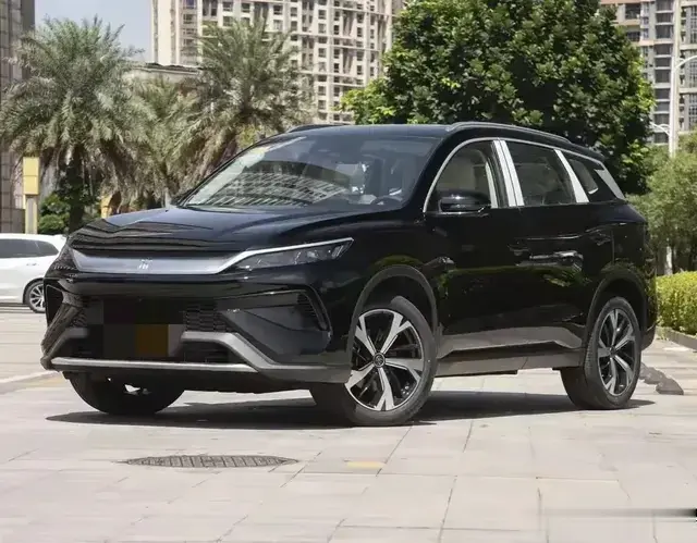 新能源车大胜！3月SUV销量榜，前五名仅一款燃油车，本田CRV第10