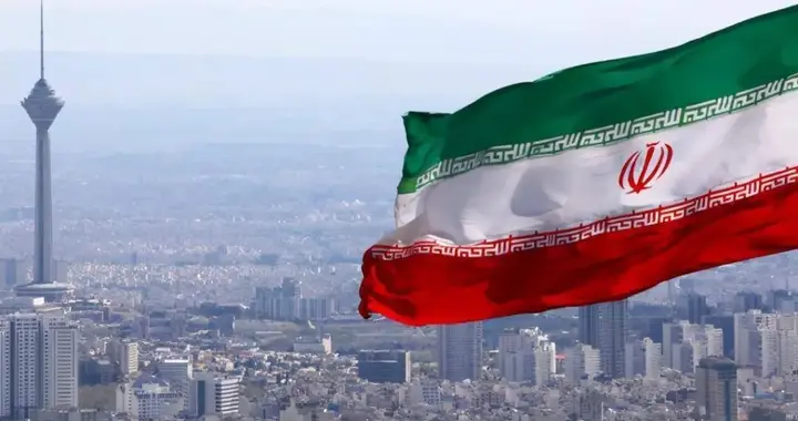 特朗普下令对华加税25%？收拾伊朗前，美国想要敲山震虎？