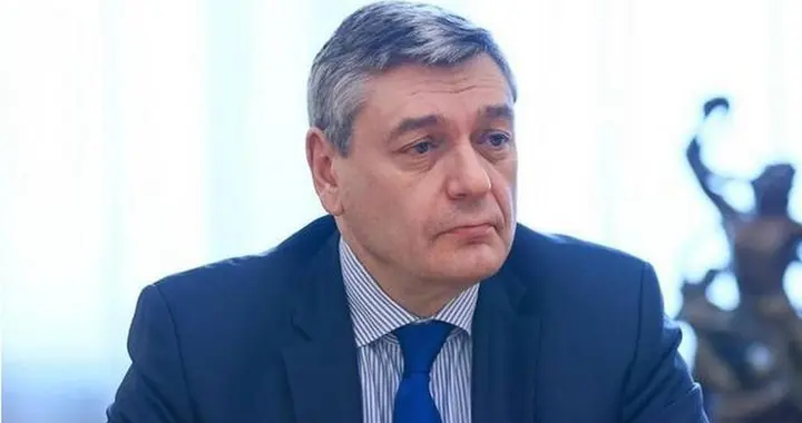 普京登上访华专机前，中方先狂囤2169万吨石油，印度抢单也来不及