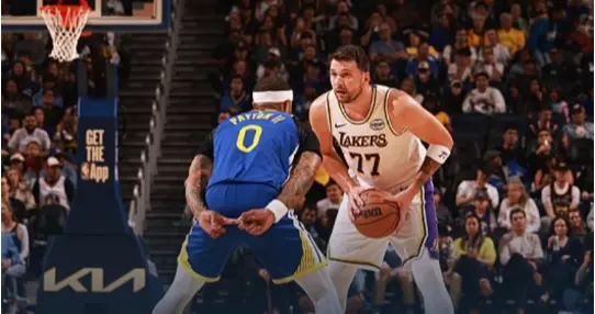 赚翻了！湖人仅用一个鸡肋和一个次轮，换来16分3板3助神投手