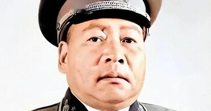 县长夫妇做媒，32岁的滕海清很快结了婚，对女方印象：泼辣能干