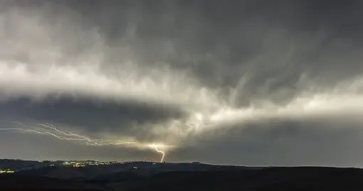 雾+雷雨+大风齐登场！山东30日天气多变，国庆开启晴好模式
