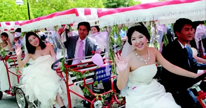 3年倒闭8.6万家！中国年轻人不结婚，又把一个行业干倒了？