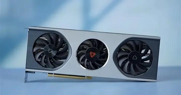 市值破4400亿 股价6天涨7倍 摩尔线程紧急提醒