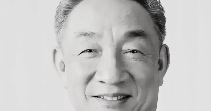 这位是叶剑英大女婿，人称“朴实无华好总理”，97岁还是状态超棒