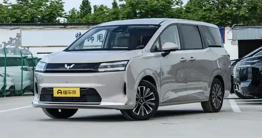 15万内值得买的家用MPV？五菱星光730尊享型到底香不香？