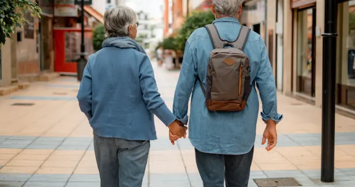 长期走路有利于长寿吗？提醒：过了65岁的老人，建议做好五件事